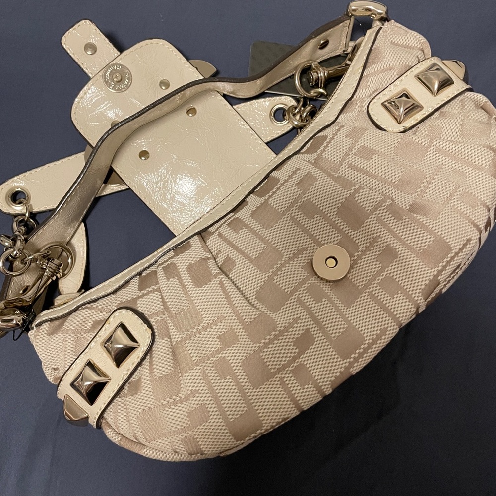 COPY - Guess handbag Bond St in colour stone BNWT - Picture 5 of 9